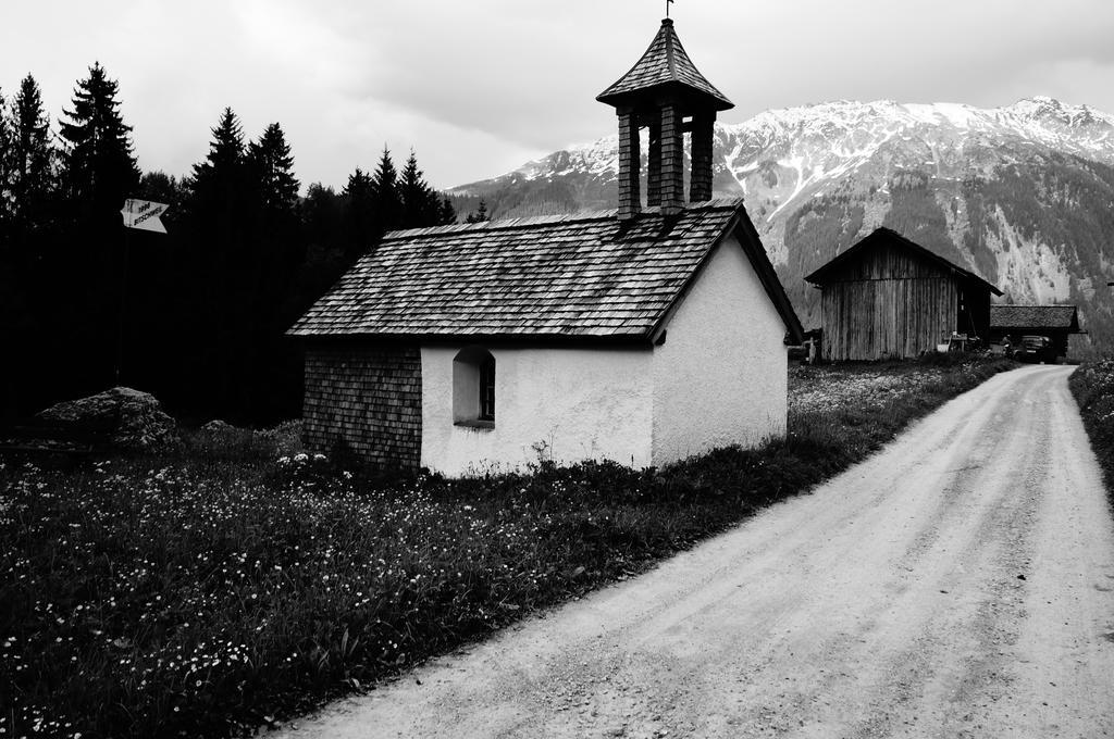 Maisaess Lifinarblick Schruns Exterior foto